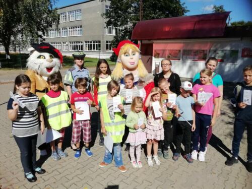 IMG-5cf906a9d9e93eb30bb1f4f4313bc46f-V